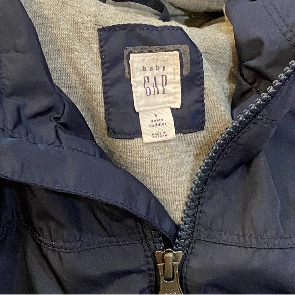 Gap boys navy hooded jacket windbreaker 5 - Picture 3 of 6